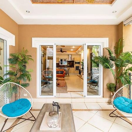Ferienwohnung Playa Palapa~Steps From The Ocean! Tamarindo Exterior foto